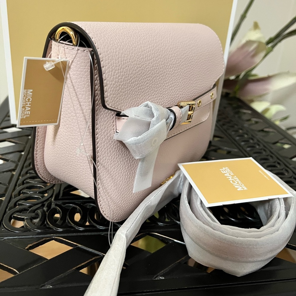 ❌SOLD❌NWT Michael Kors Emilia Crossbody Bag - Picture 5 of 11